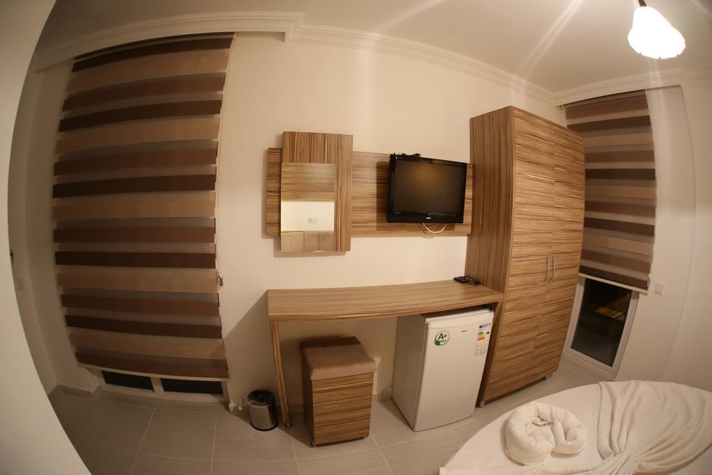 Araucaria Pension Antalya Bilik gambar