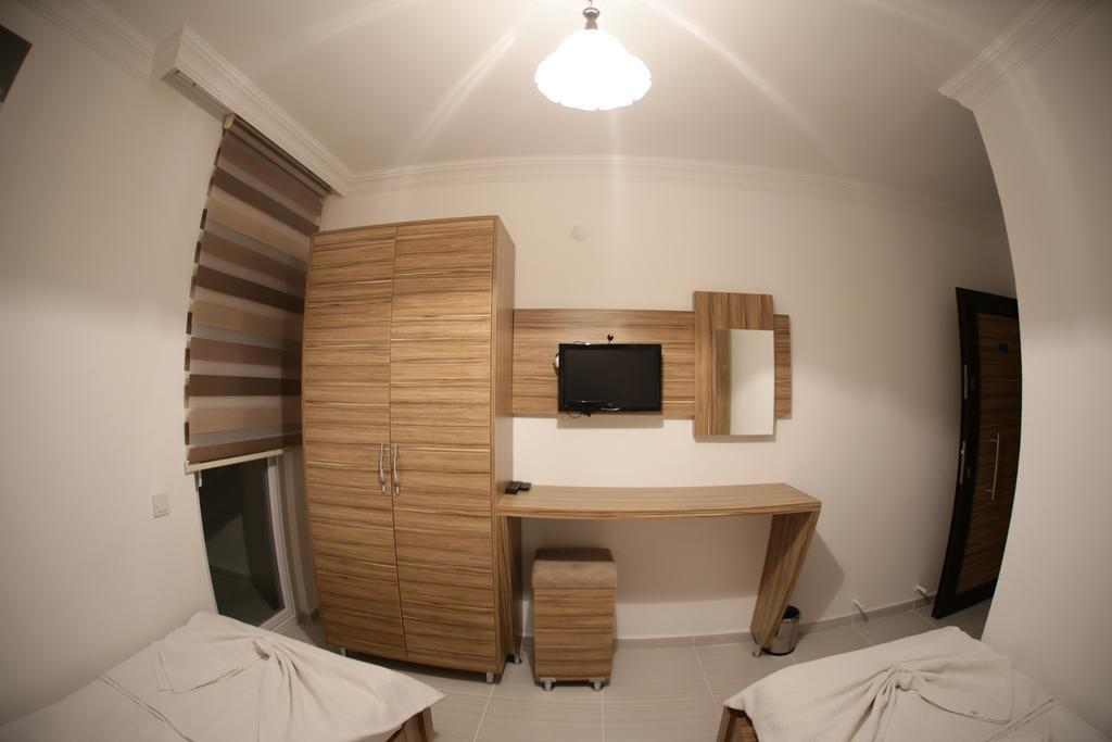 Araucaria Pension Antalya Bilik gambar