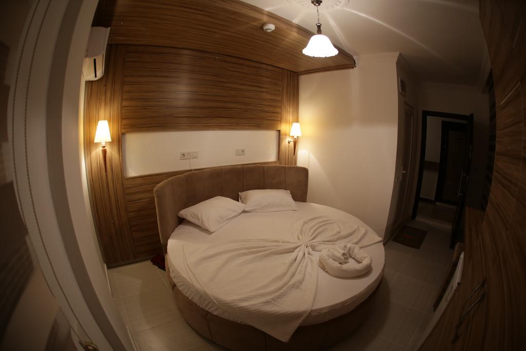 Araucaria Pension Antalya Bilik gambar